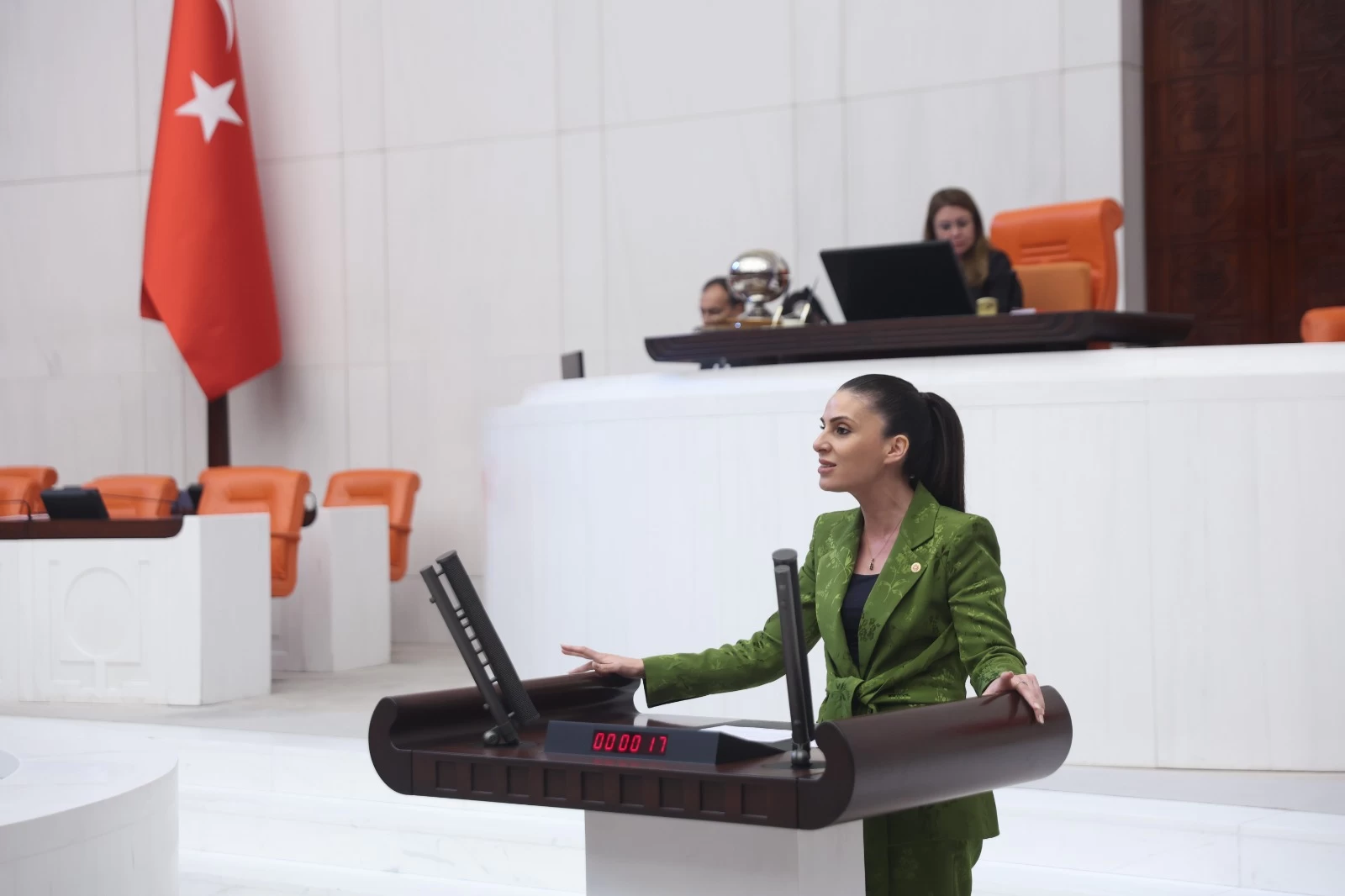 Narenciye Üretiminde Düşüş! CHP’li Özcan’dan Hükümete Çağrı