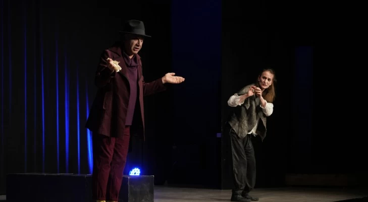 Milas Tiyatro Festivali'nde Heyecan Dorukta: Unutulmaz Oyunlar Sahneleniyor!