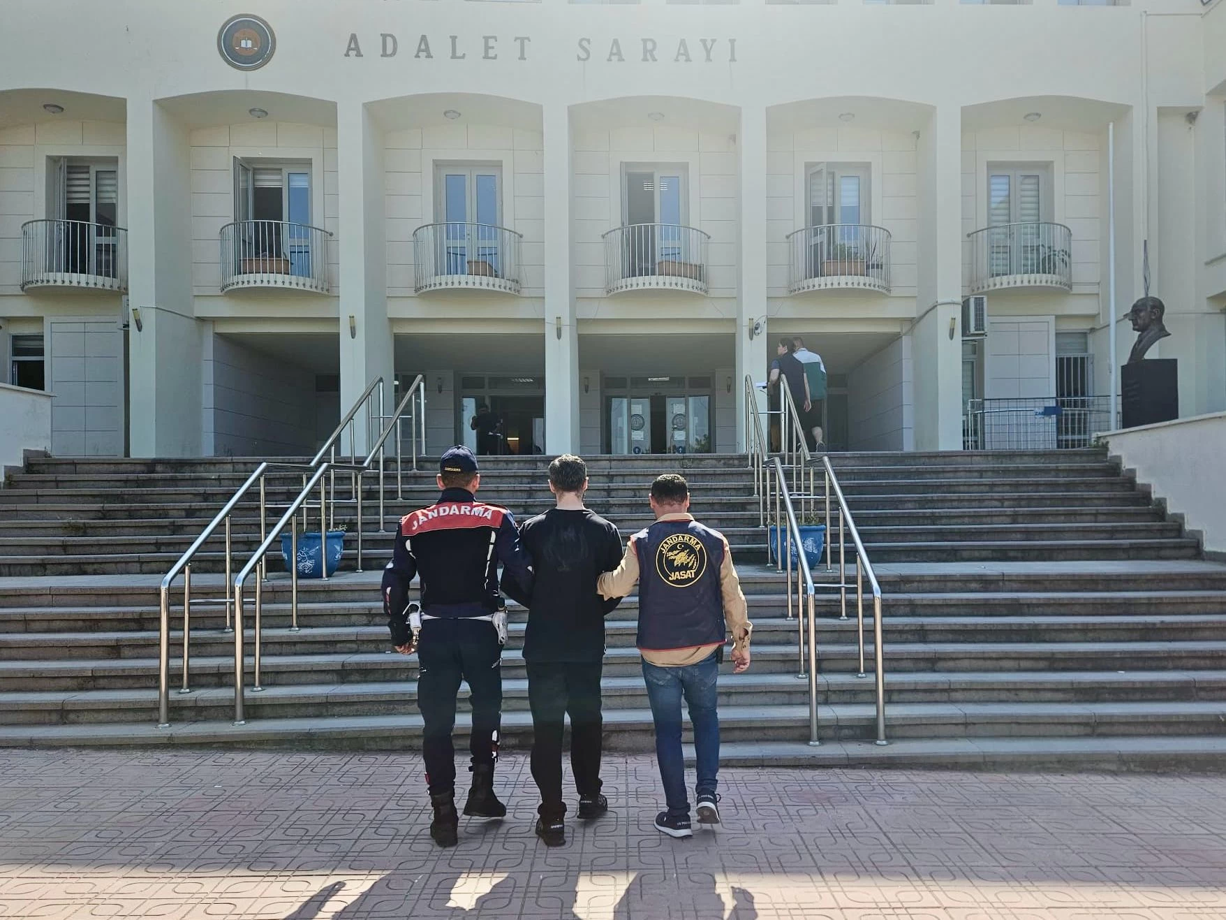16 yıl hapisle aranıyordu, Bodrum’da yakalandı