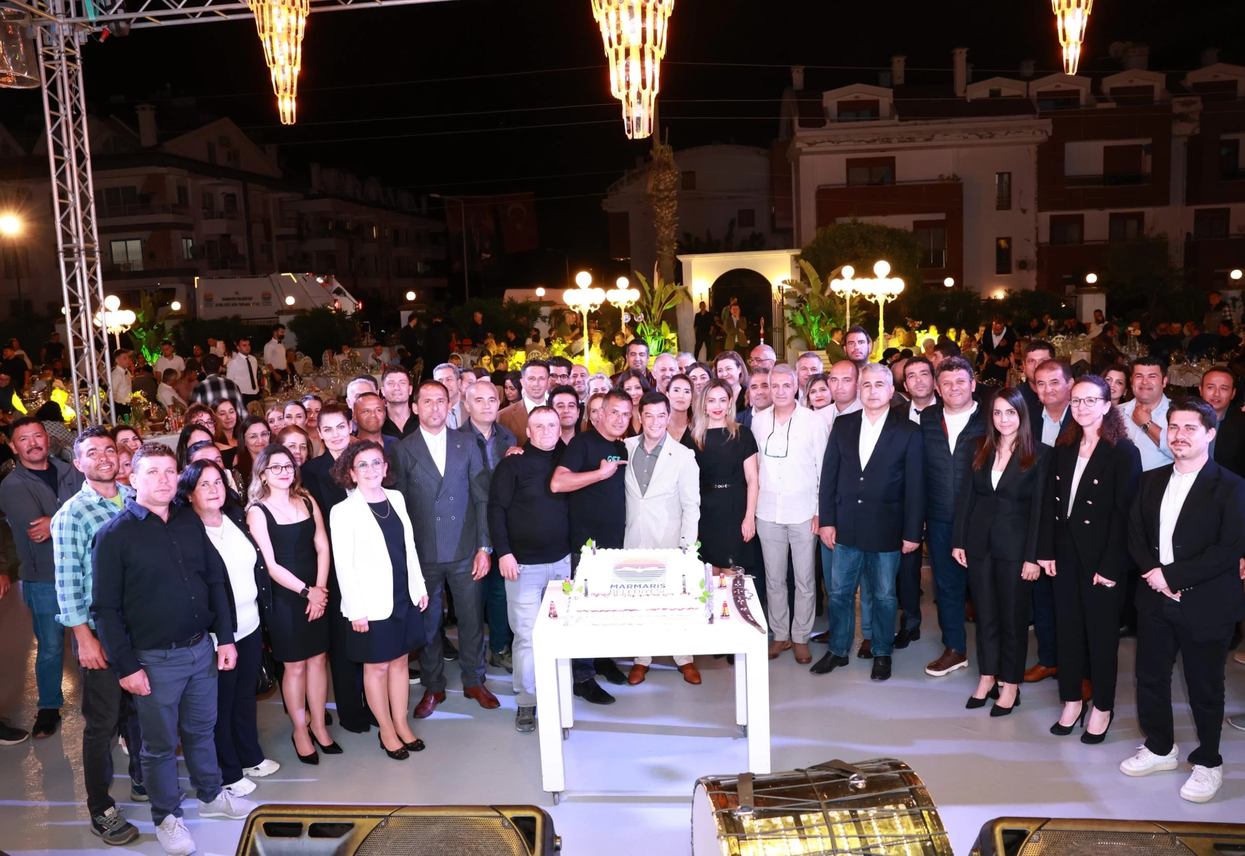 Belediye Personeli Sezon Öncesi Enerji Depoladı