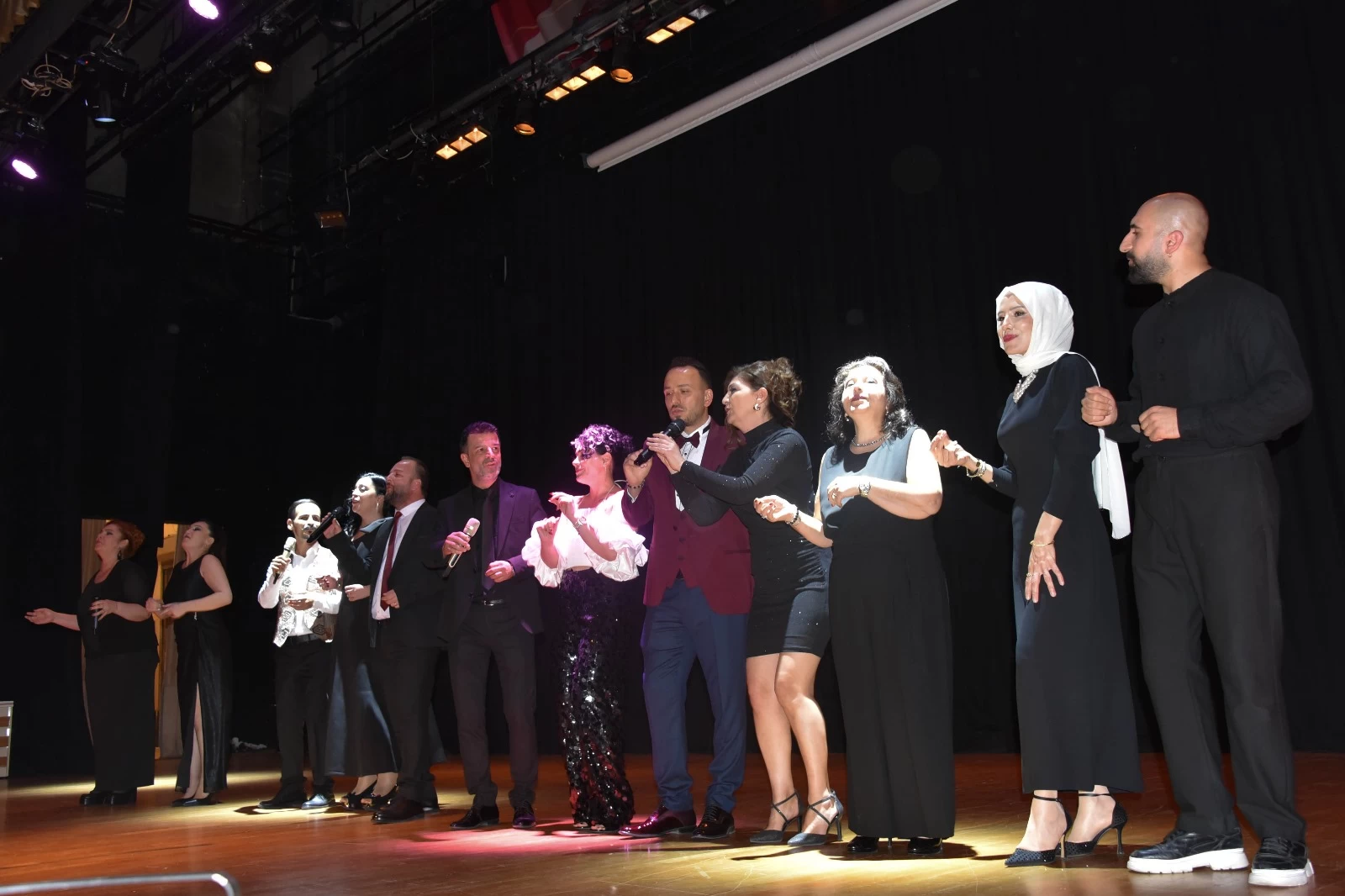Her Telden Her İlden Konser ekibi 4. kez MSKÜ’de Dinleyicileriyle Buluştu