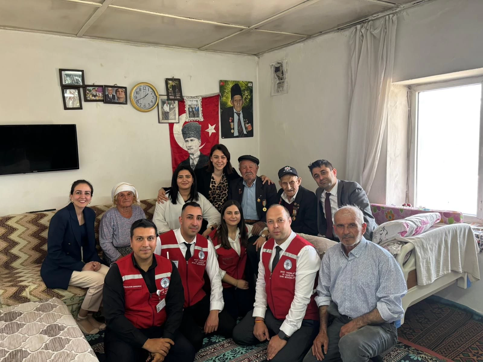 Başkan Aras’tan Kore Gazisi Mehmet Gün’ün Doğum Günü Sürprizi