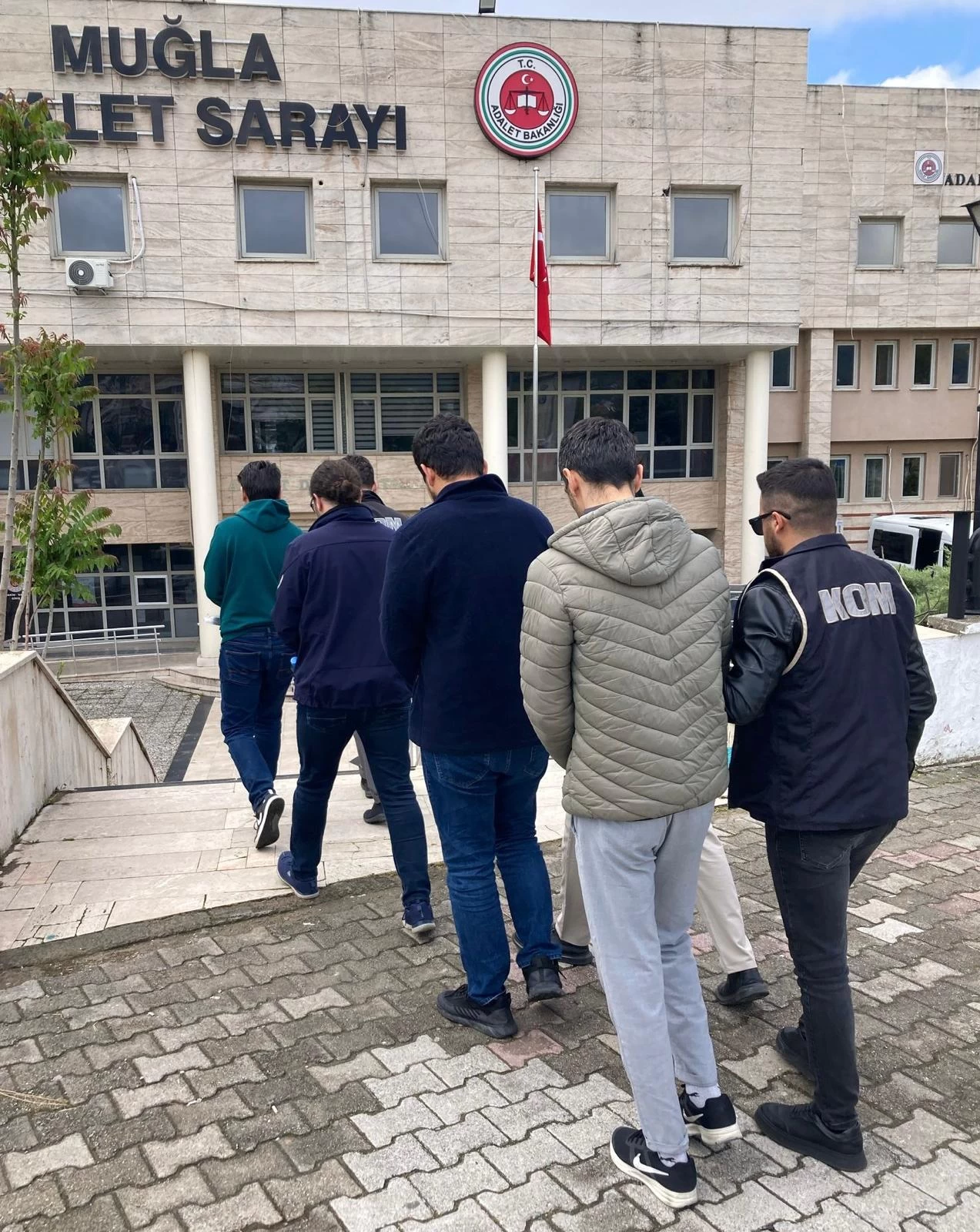 Muğla Merkezli FETÖ Operasyonunda 2 Şüpheli Tutuklandı