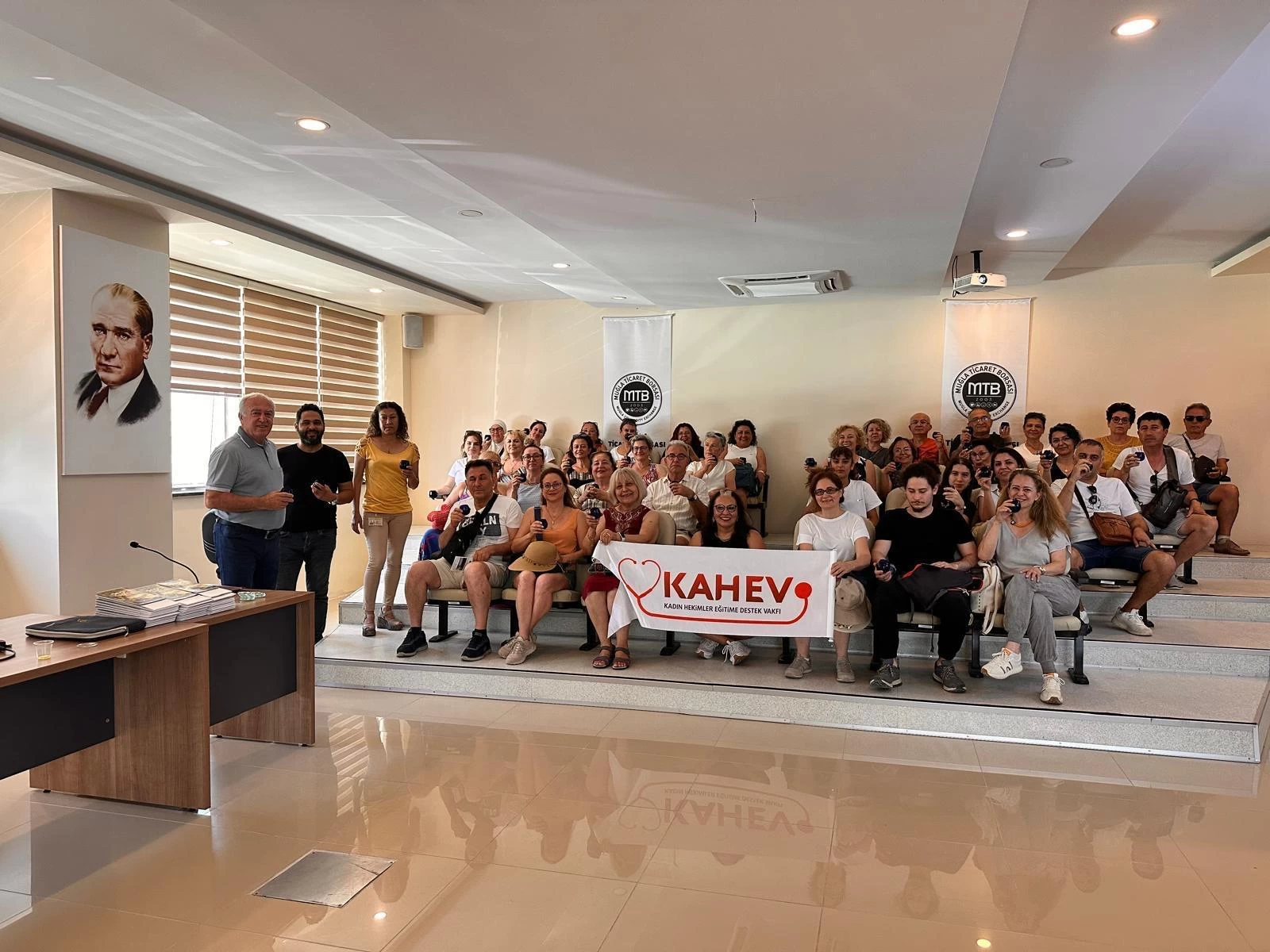 Zeytinyağına Bilimsel Dokunuş: Doktorlar Tadım Eğitiminde