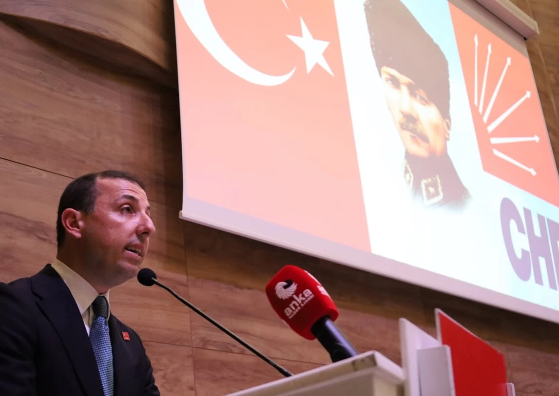 Zekican Balcı’dan Partililere Sesleniş: “CHP’yi Mahkeme Salonlarında Yargılatmayacağız”