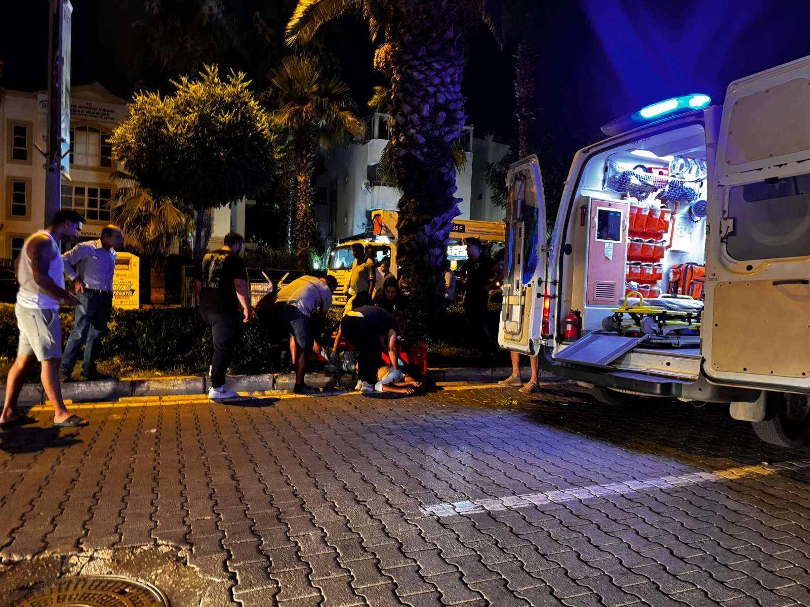 Marmaris'teki Kazada 17 Yaşındaki Arda Kara Hayatını Kaybetti