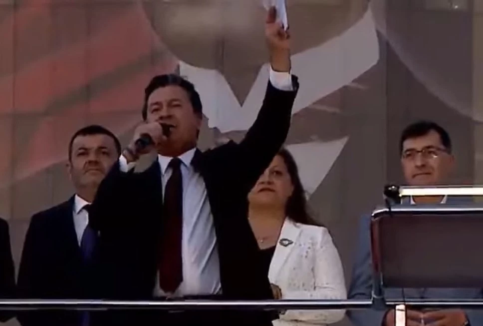 Başkan Aras Aydın’da Konuştu: “Ege’nin Rüzgarı Sarayın Duvarlarını Yıkacak”