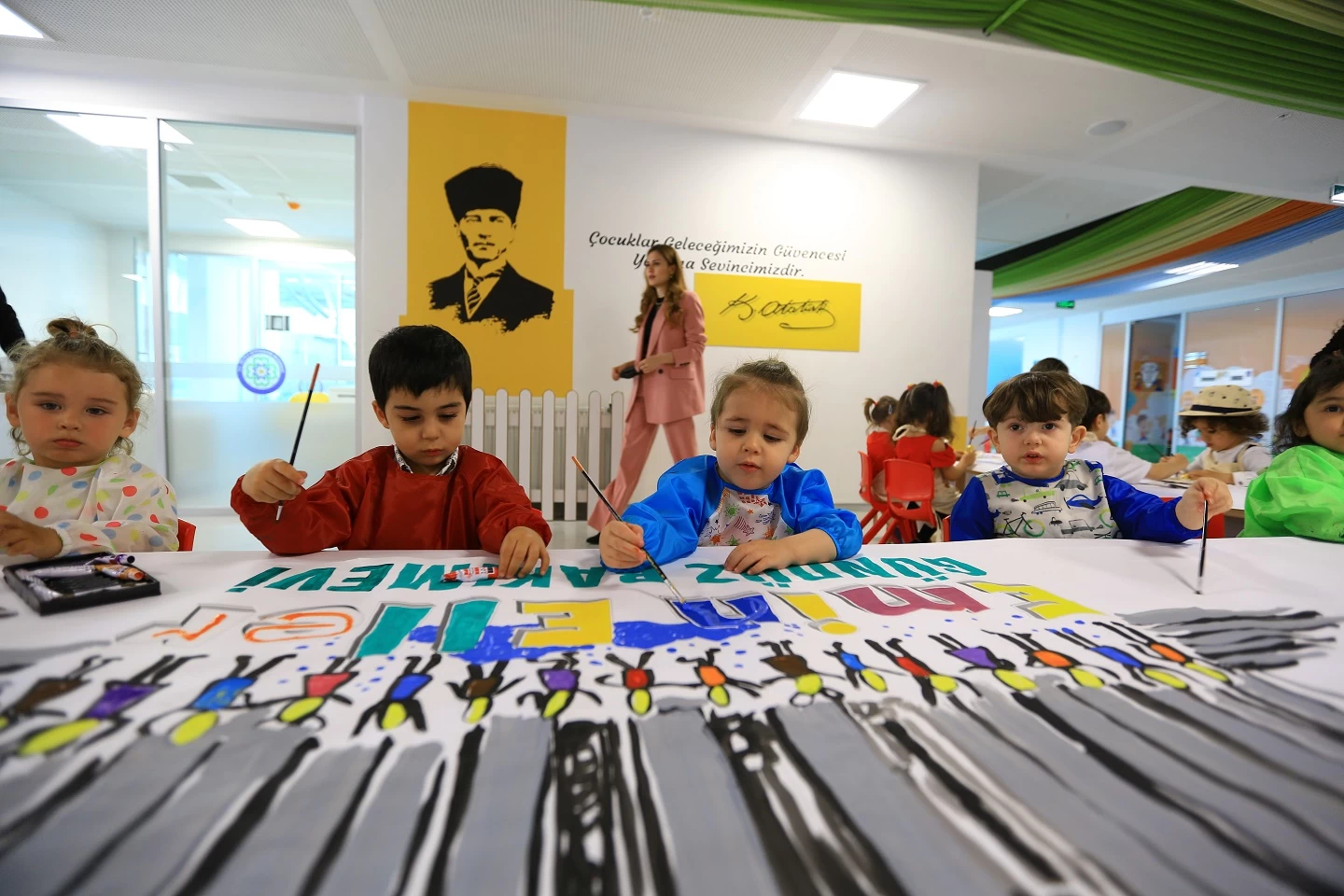 Çalışan Anneler İçin Büyük Destek: 3 İlçeye Yeni Kreş