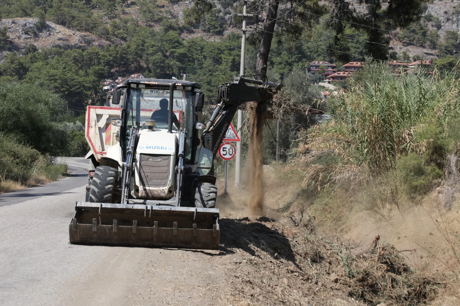 Göcek'te 2 Bin 100 Metrelik Dere Temizliği Sonuç Verdi: Taşkın Riski Azaldı