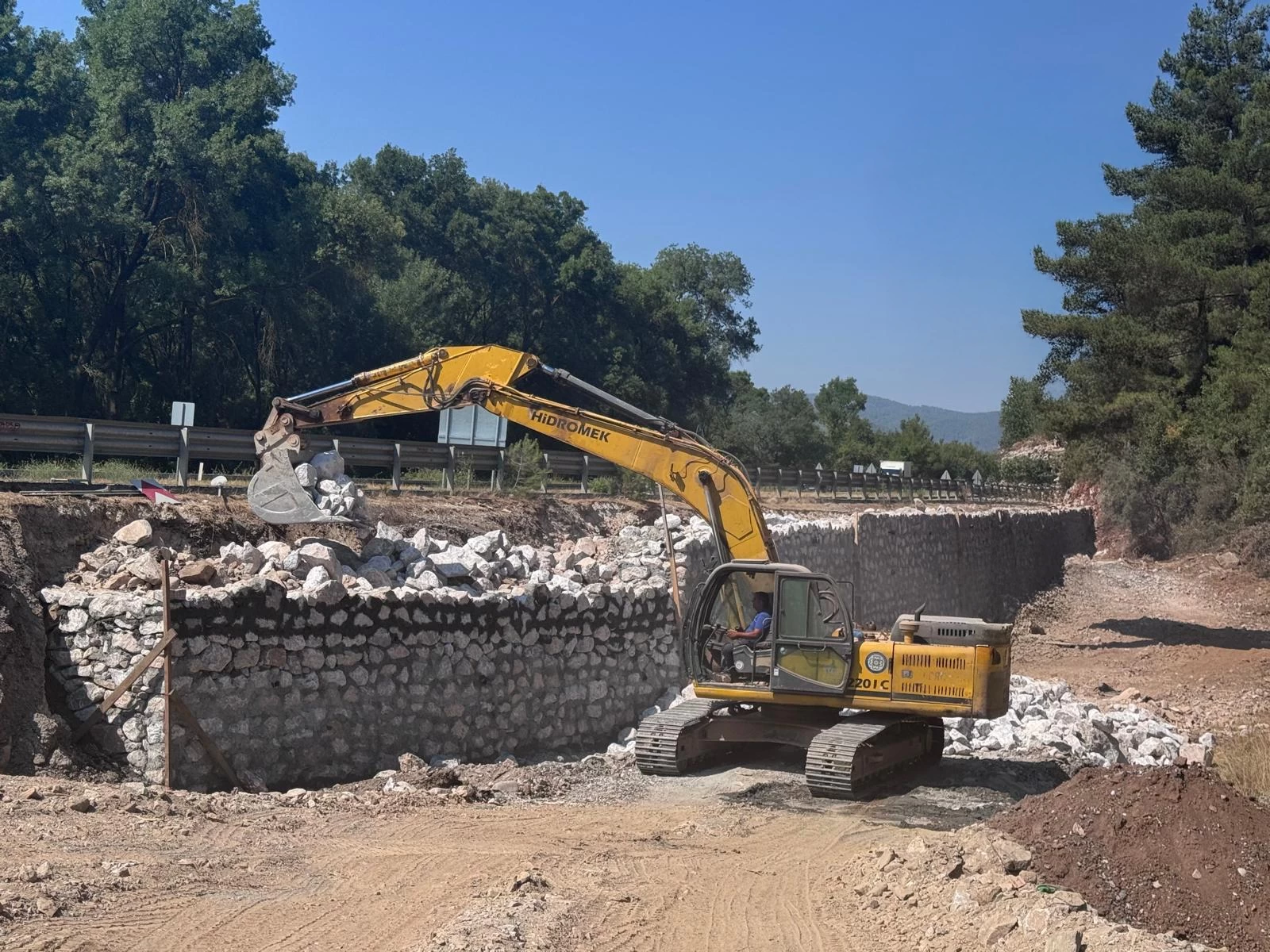 Muğla Büyükşehir’den Ula Sarayyanı’na 5 Milyon TL’lik Yol ve Altyapı Yatırımı
