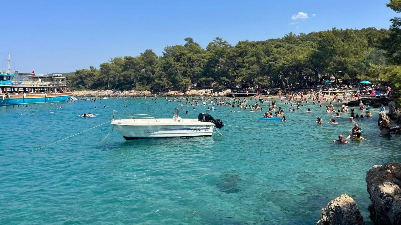 Marmaris’in doğa harikası plajı! Turkuaz tertemiz denizi var