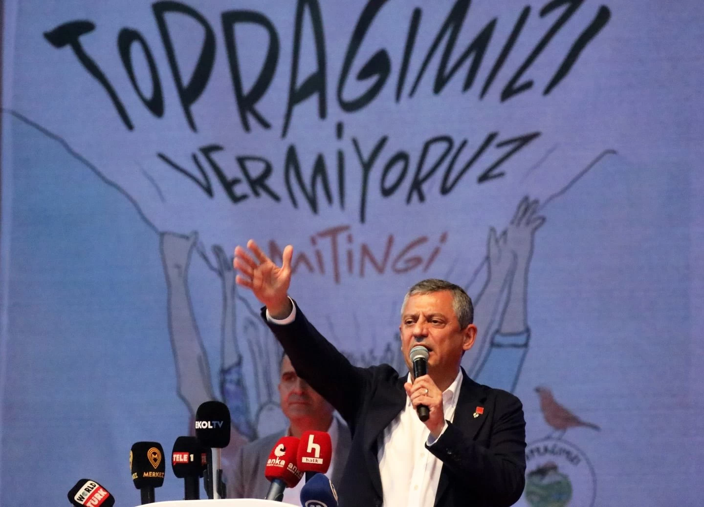 Özgür Özel, “Muğla’nın Meydanı Meclisin Kendisidir”