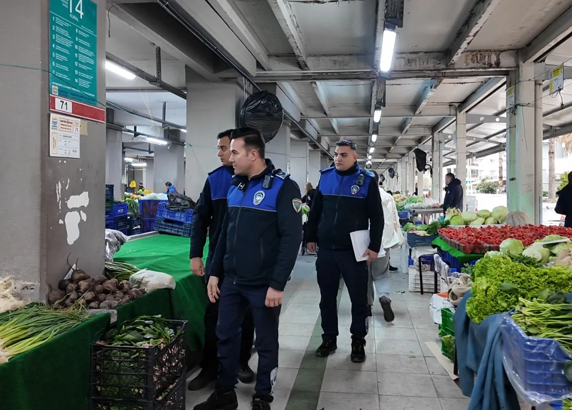 Marmaris’te pazaryerlerinde denetimler sürüyor