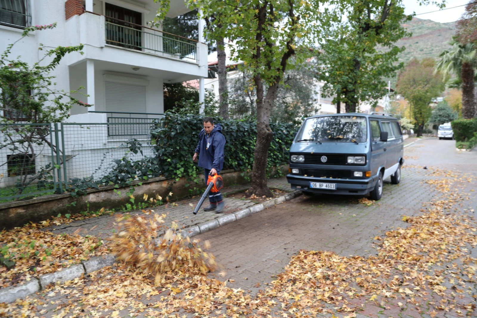 İçmeler’de Köşe Bucak Temizlik