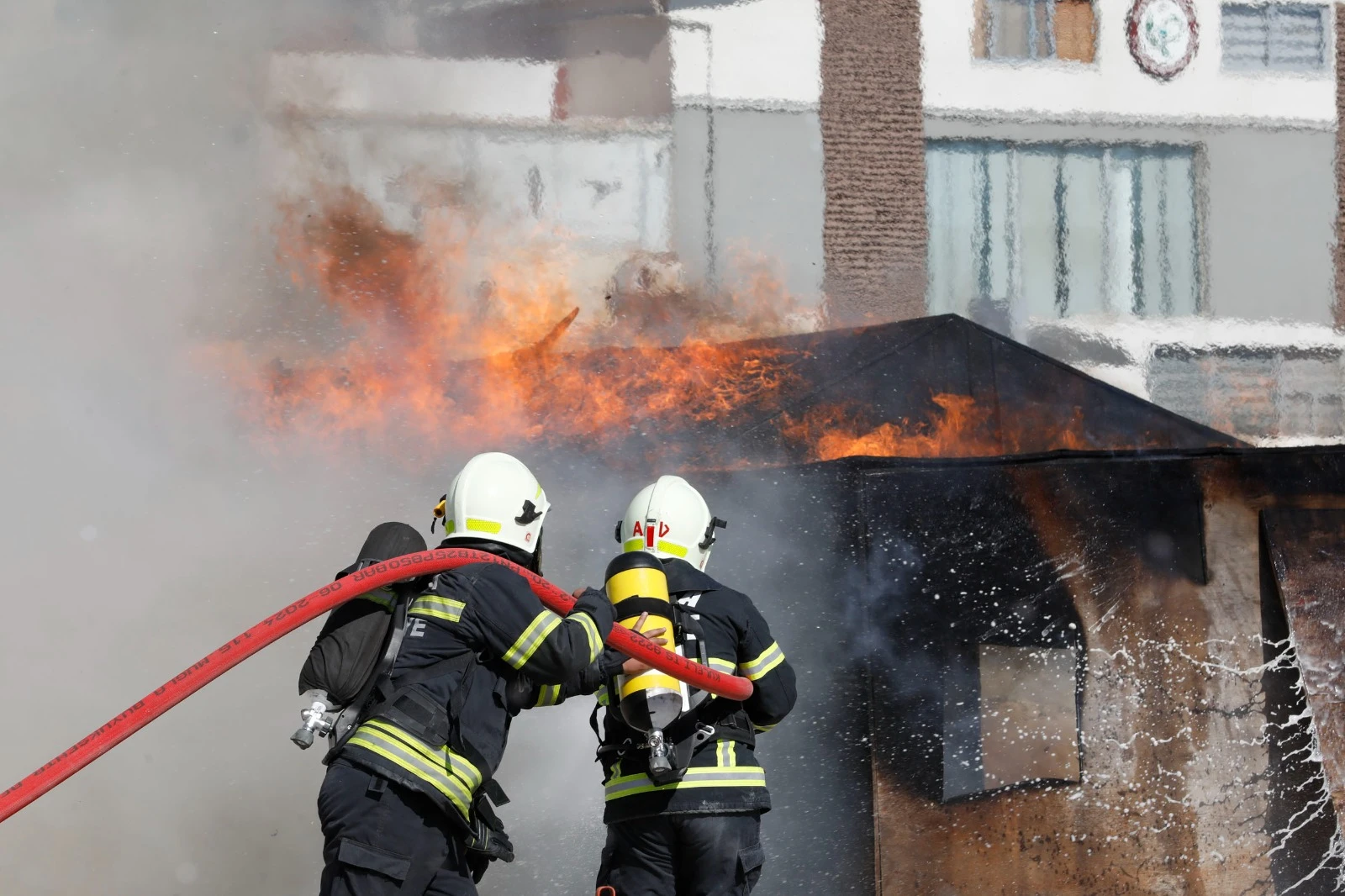 Muğla İtfaiyesi Rekor Müdahaleyle Can ve Mal Güvenliğini Sağladı