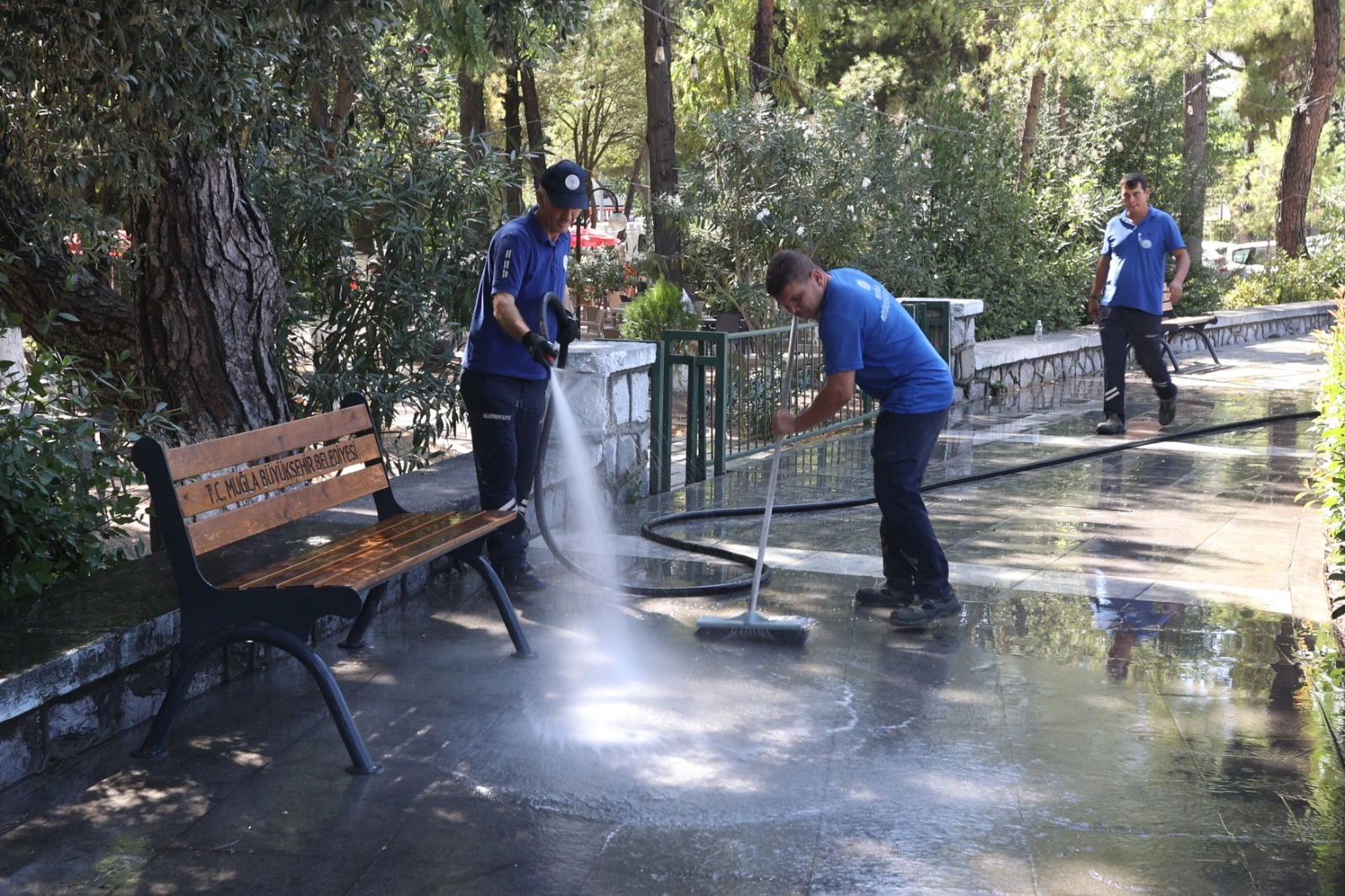 Muğla’da Temizlik Seferberliği: Ekipler 13 İlçede Sahada