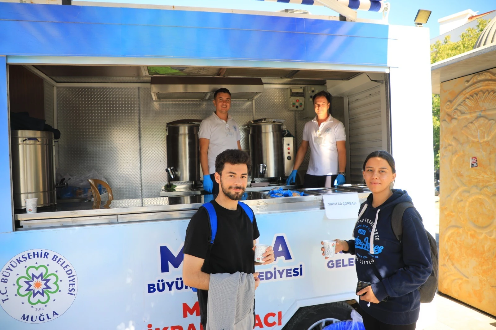 Muğla’da Üniversite Öğrencilerine Her Sabah Sıcak Çorba