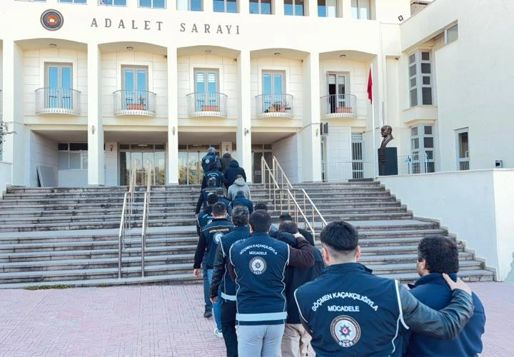 Deniz Yoluyla Kaçış Planı Bozuldu: 9 Şüpheli Tutuklandı, 1 Serbest