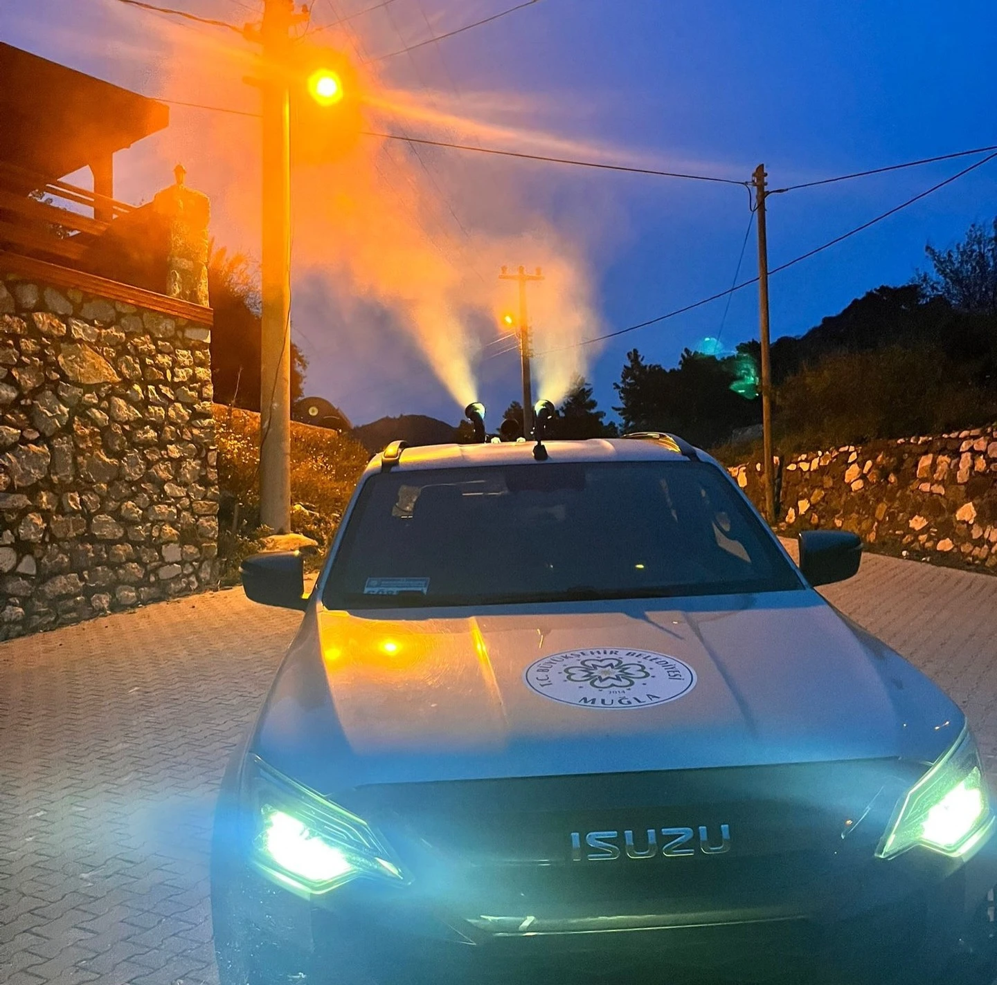 Hisarönü’nde ULV Gece İlaçlama Çalışmaları Başladı