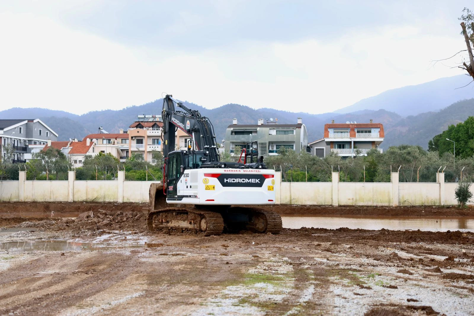 Marmaris’te Sosyalleşme ve Spor Alanları Hayata Geçiyor