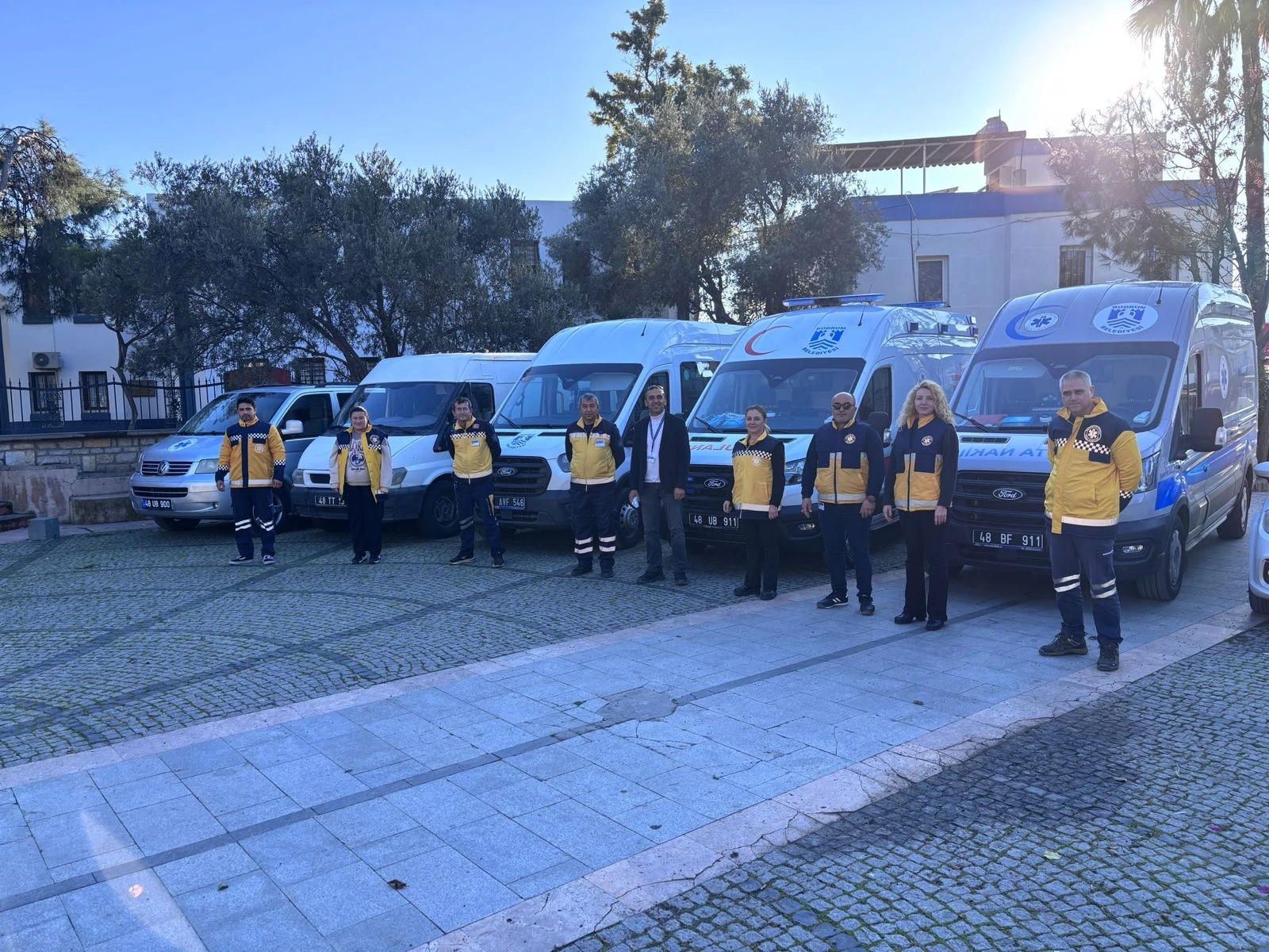 Belediyeden Yatağa Bağımlı Hastalara Bayram Ziyareti
