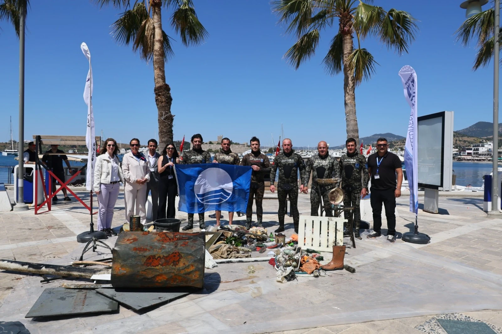 Bodrum’da Maviye Büyük Tehdit: Deniz Dibinden Çöp Yağdı