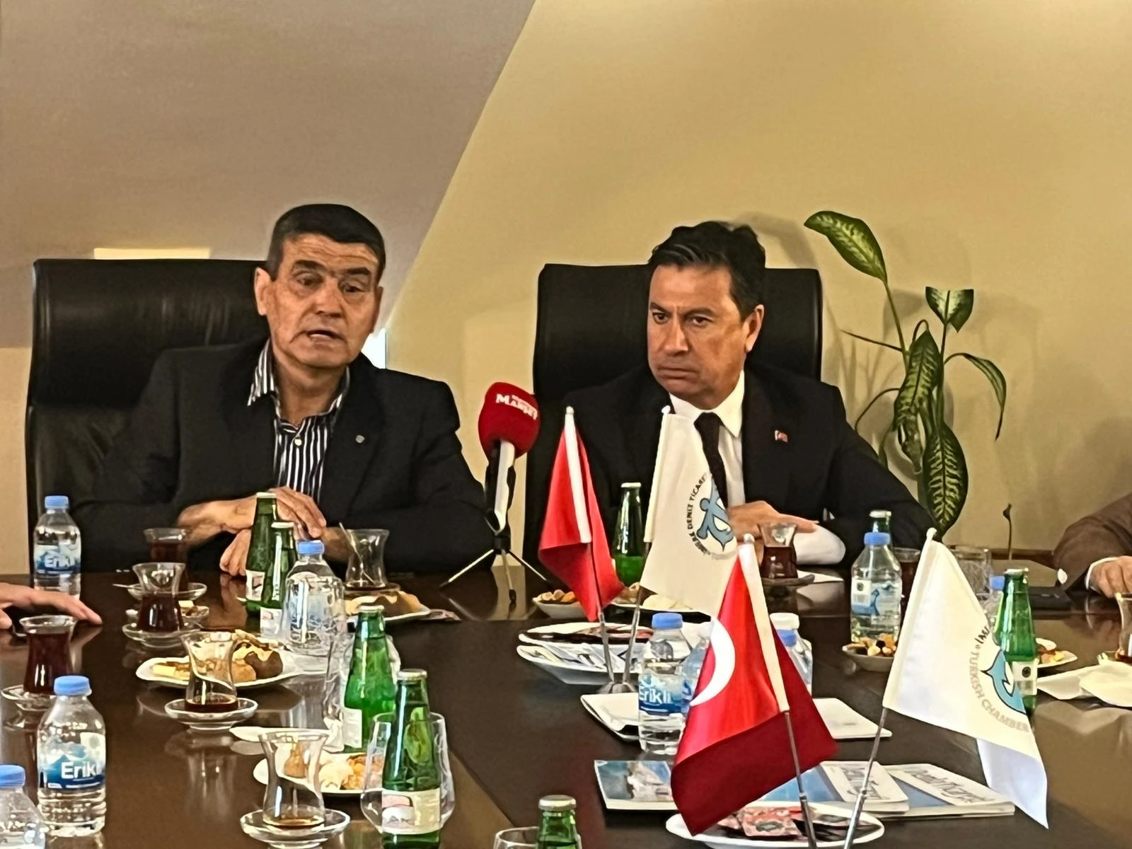 Başkan Aras: “Bozburun’da Ruhsat Sorunu Kabul Edilemez”