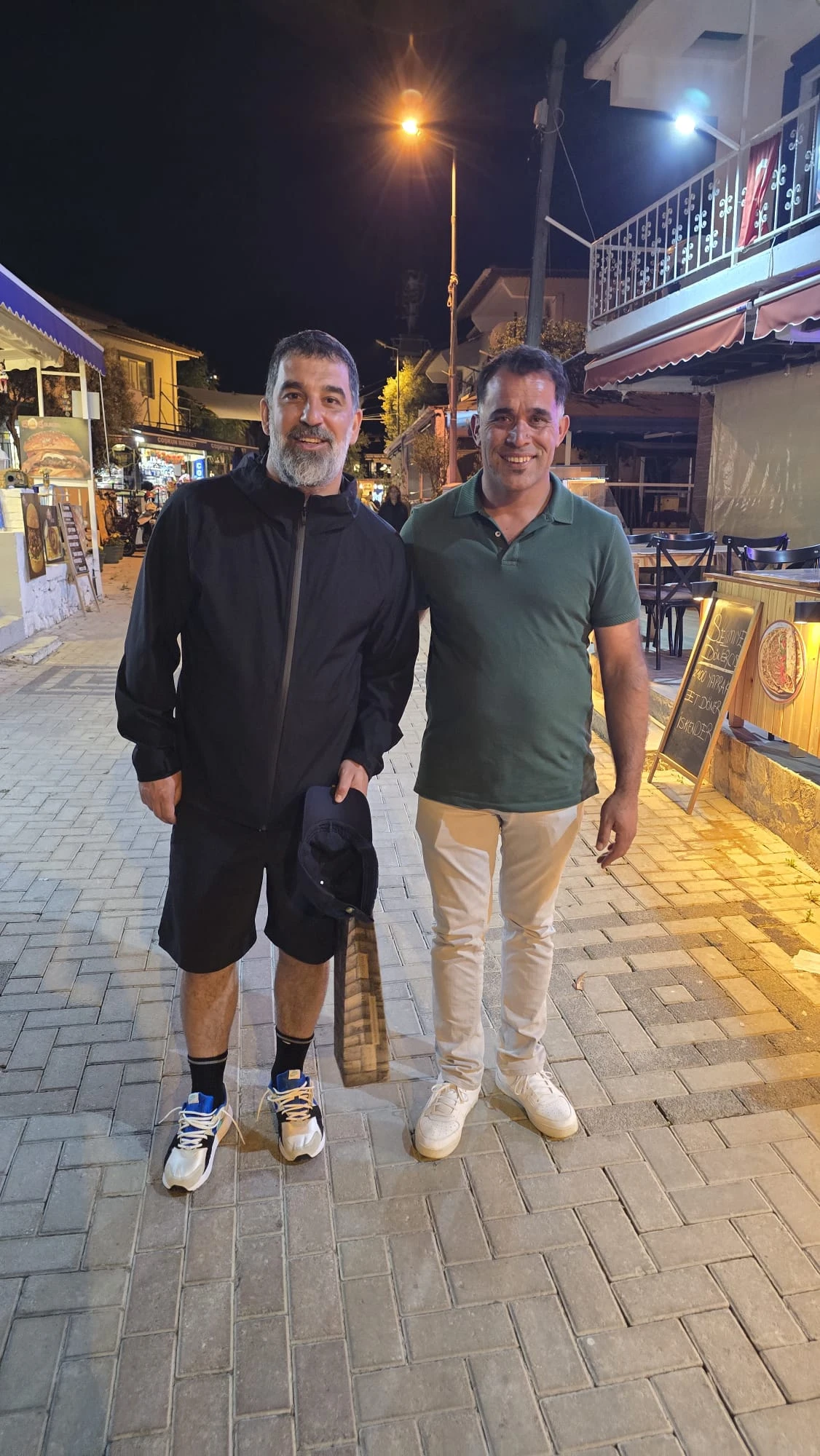 Arda Turan Sezon Yorgunluğunu Marmaris’te Atıyor