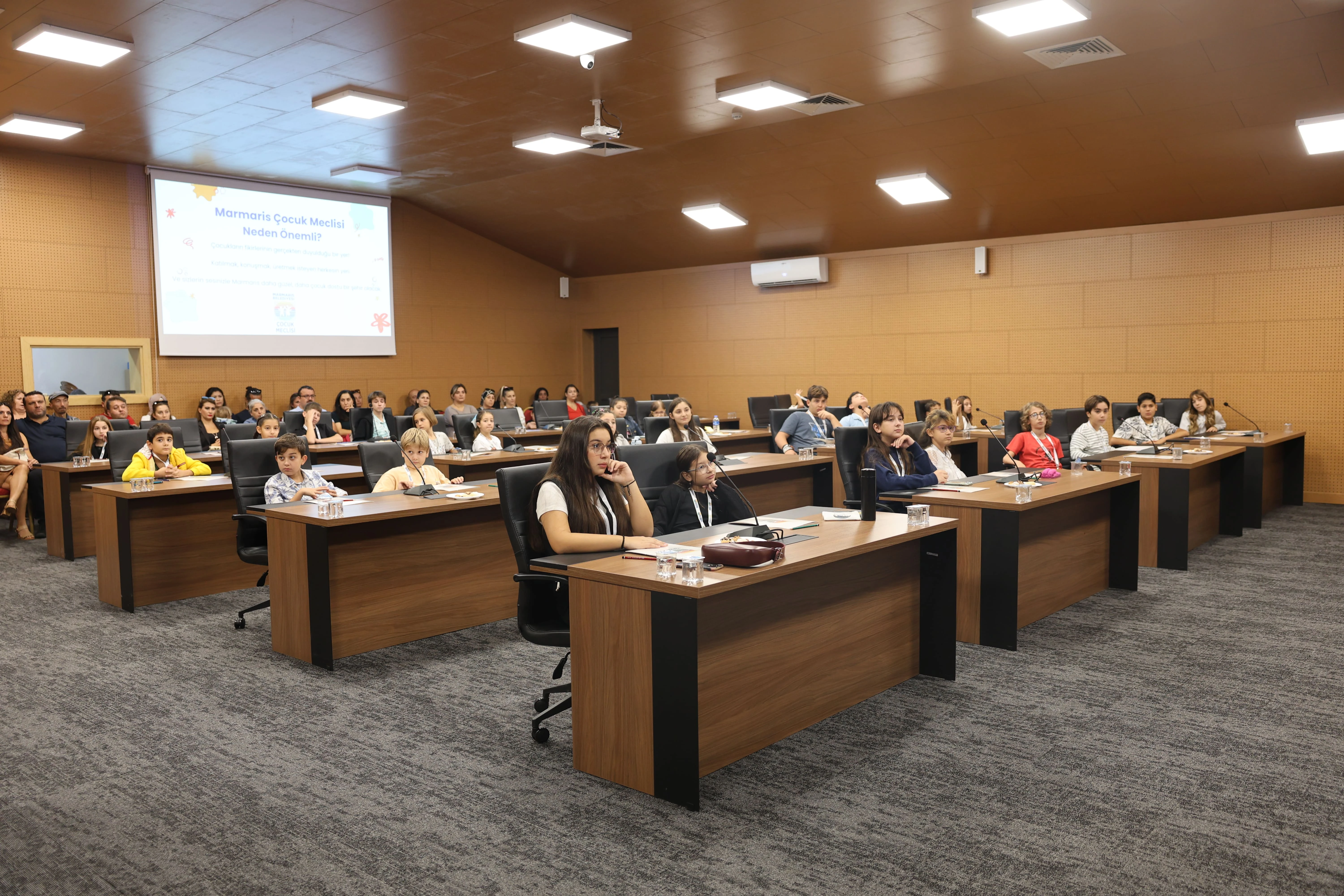Marmaris Belediyesi Çocuk Meclisi İçin Başvurular Başladı