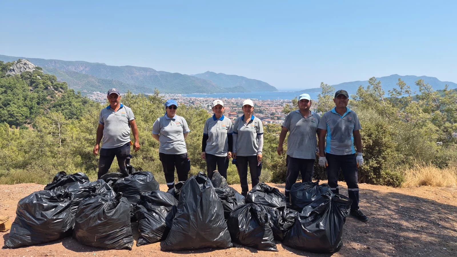 Marmaris’te Seyir Noktalarında Kapsamlı Temizlik