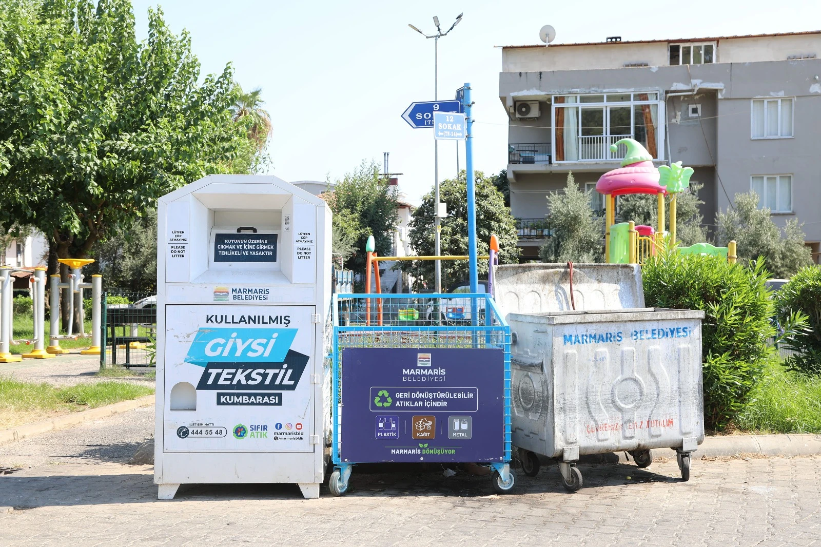 Marmaris’te Çöpler İçin Yeni Dönem! Mavi Konteynerler Her Yere Konuluyor