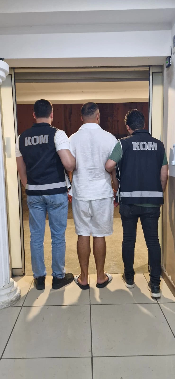 Marmaris’te Aranan Azerbaycan Uyruklu Şahıs Yakalandı